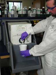 Safecube Dispenser Safe Cube for Formalin Containment