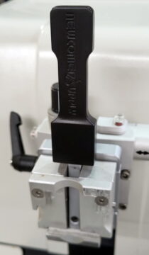 Clever Lever Ergonomic microtome tissue block holder lever extender