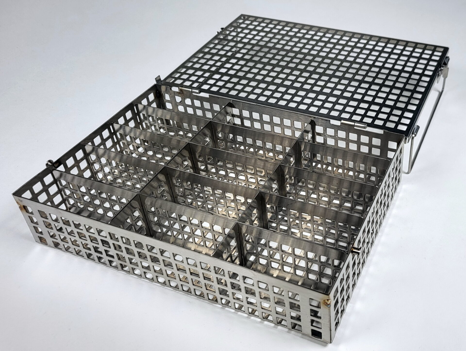 Sakura Tissue Cassette Baskets - Small, Medium, & Deluxe Sakura Tissue Cassette Baskets - Small, Medium, & Deluxe